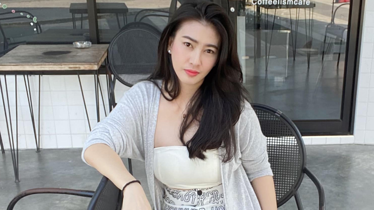 อีฟ อภิสร์ญา ดีใจมูฟออนจาก เสก โลโซ ได้ ลั่นไม่คิดกลับไปอยู่จุดเดิม (คลิป)