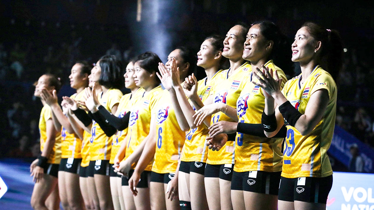 ใจหาย "5 สตาร์ดังตบสาวไทย" ลาทีมชาติหลังชวดตั๋วโอลิมปิก 2020 (คลิป)