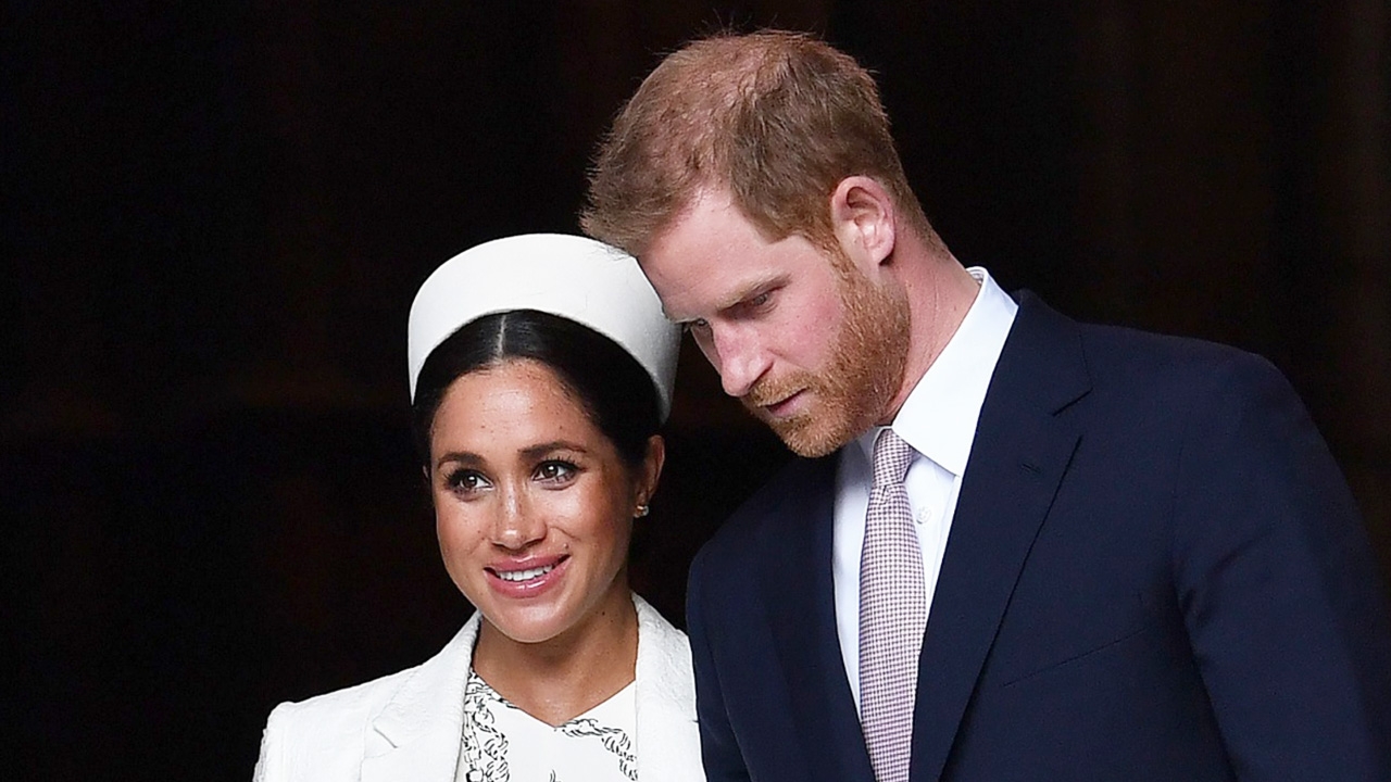 เผยเจ้าชายแฮร์รี่ทรงถูกกดดันให้เลือก เสียพระทัยต้องแยกจากราชวงศ์ 