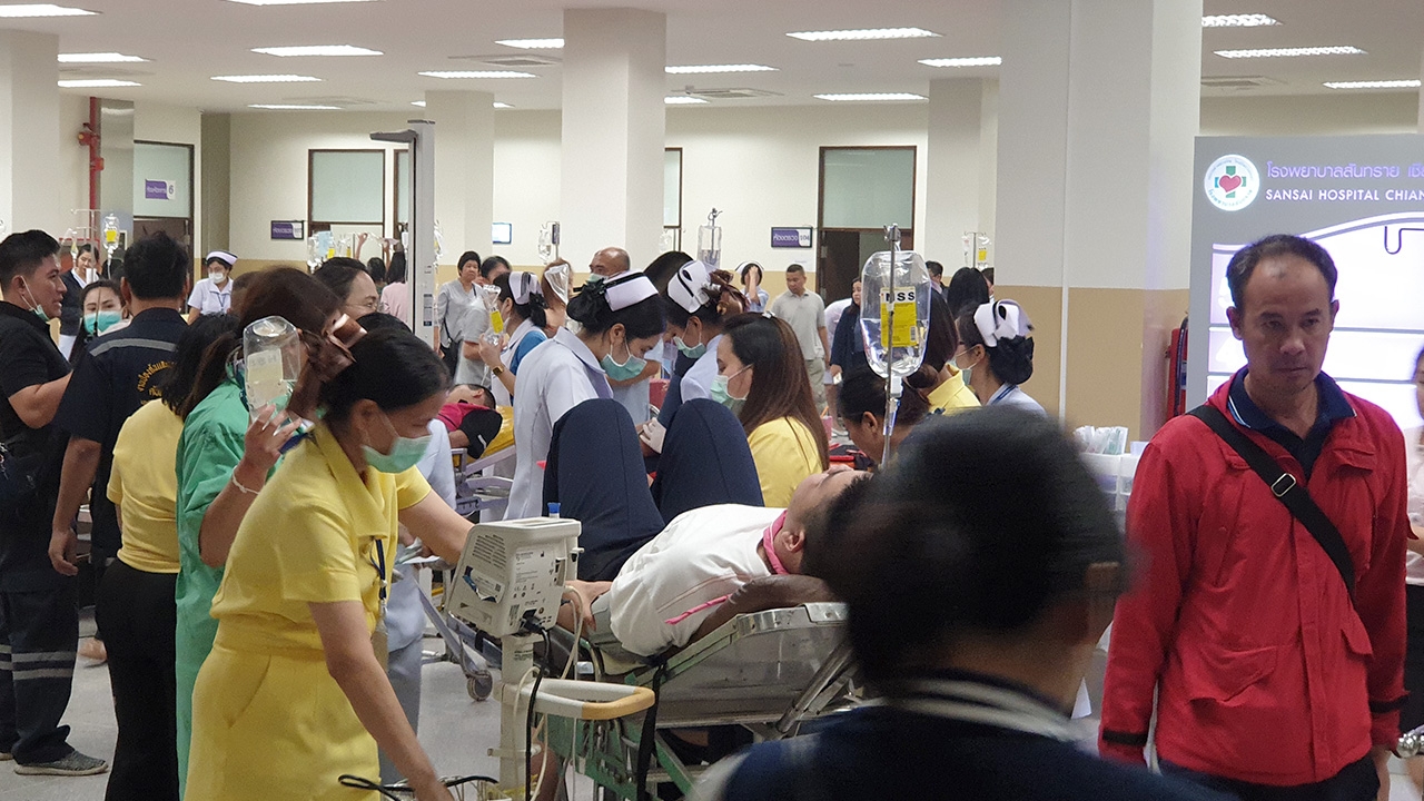 หาม 100 นร.มงฟอร์ตเข้ารพ. กินข้าวมันไก่ จู๊ดๆ ระหว่างเข้าค่าย