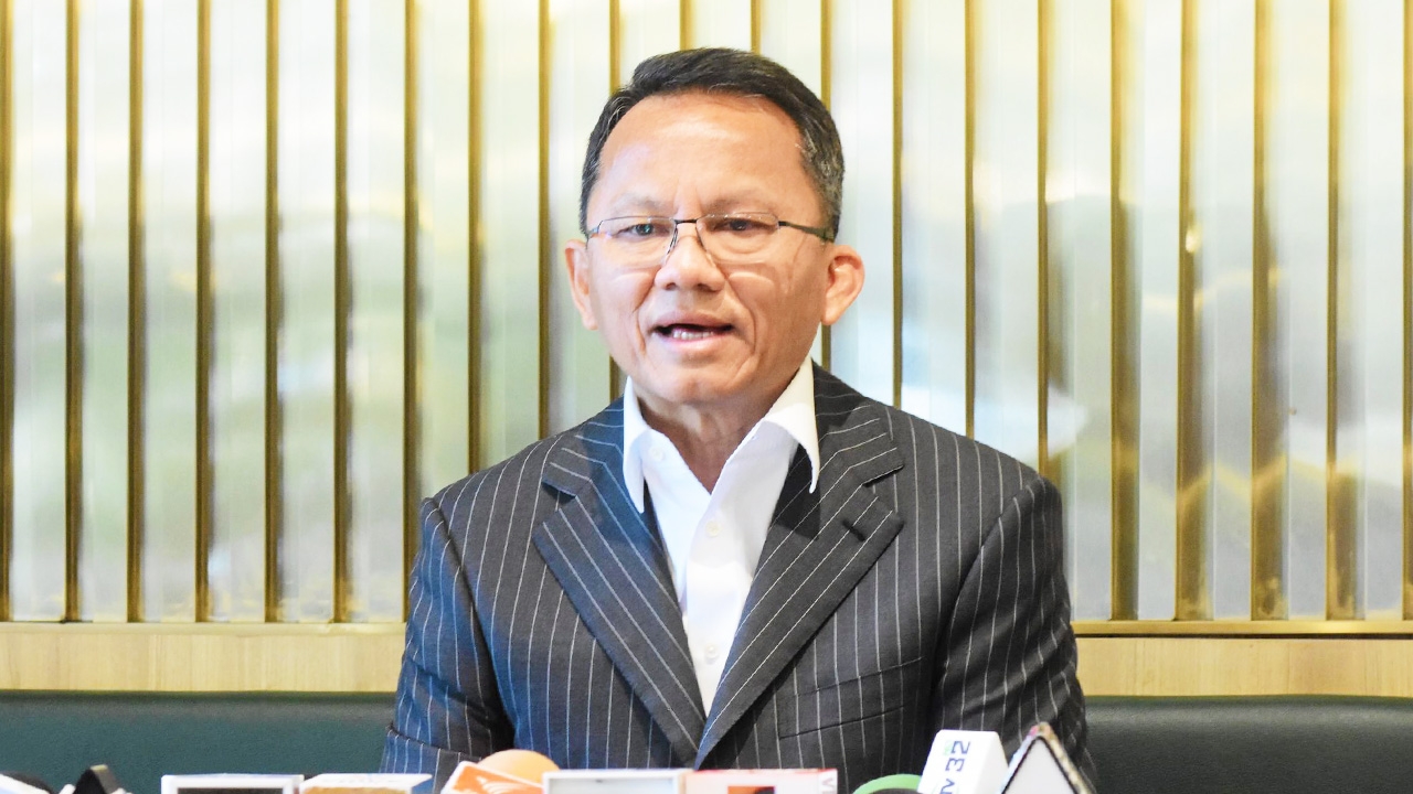 "สมศักดิ์" เด้ง ผบ.เรือนจำพิษณุโลก เซ่น นักโทษป่วยไทรอยด์ ดับในคุก 