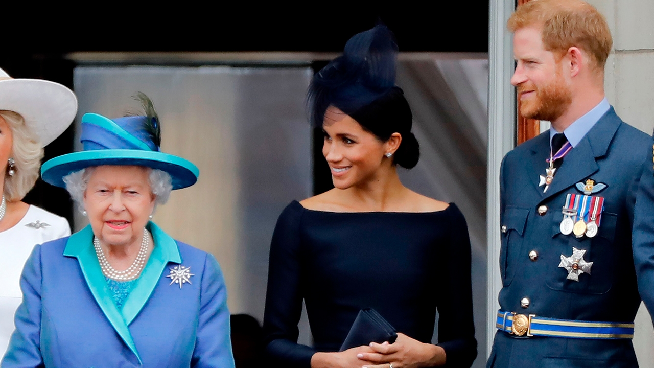 ควีนแถลงหลังประชุม ทรงยอมให้เจ้าชายแฮร์รี่-เมแกน ลดบทบาท ใช้ชีวิตอิสระ