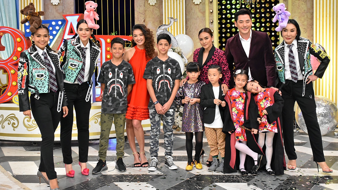 “แฝด 3 บ้าน” ป่วน “3 แซ่บ”