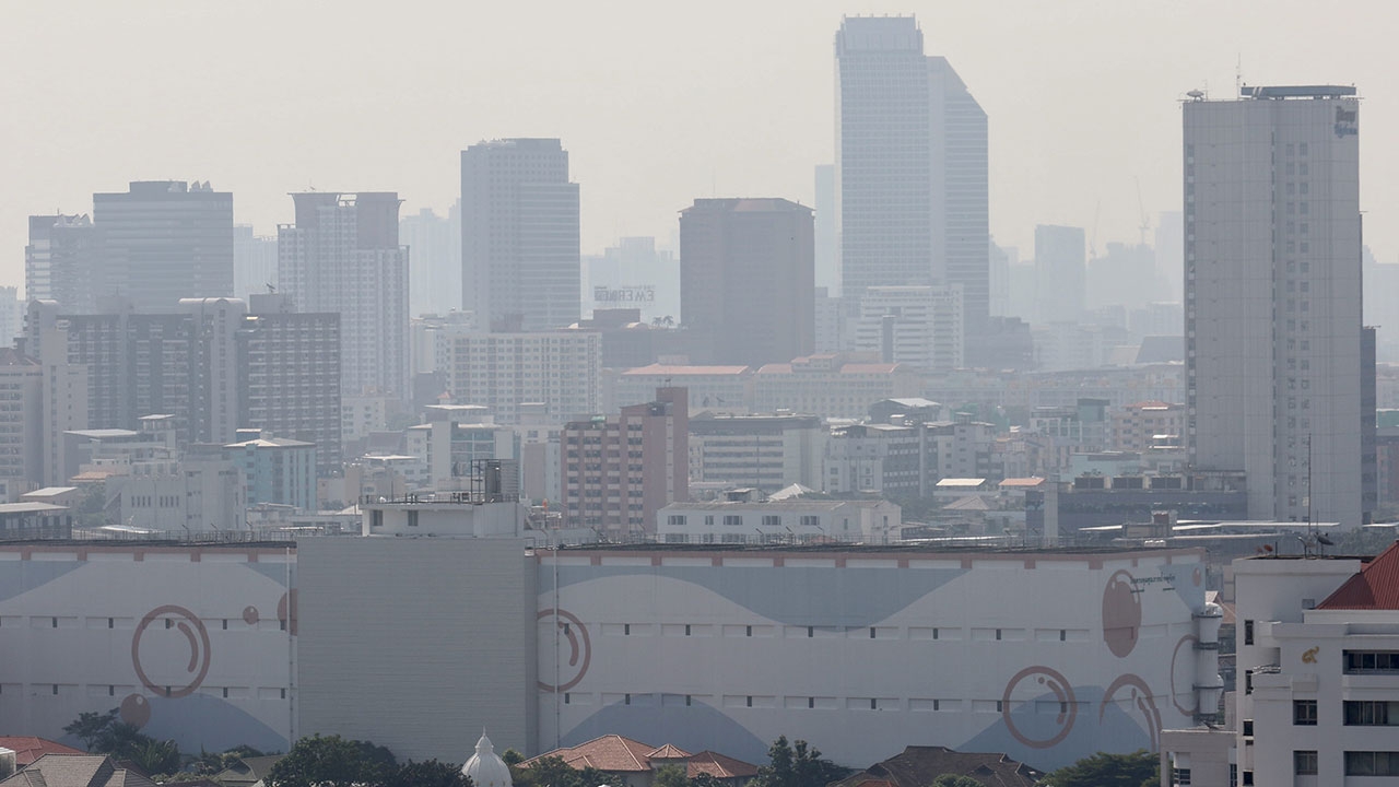 กรุงเทพฯฝุ่น 2.5 เกินมาตรฐาน 17 เขต ประชาชนติดตามข้อมูลเรียลไทม์ได้
