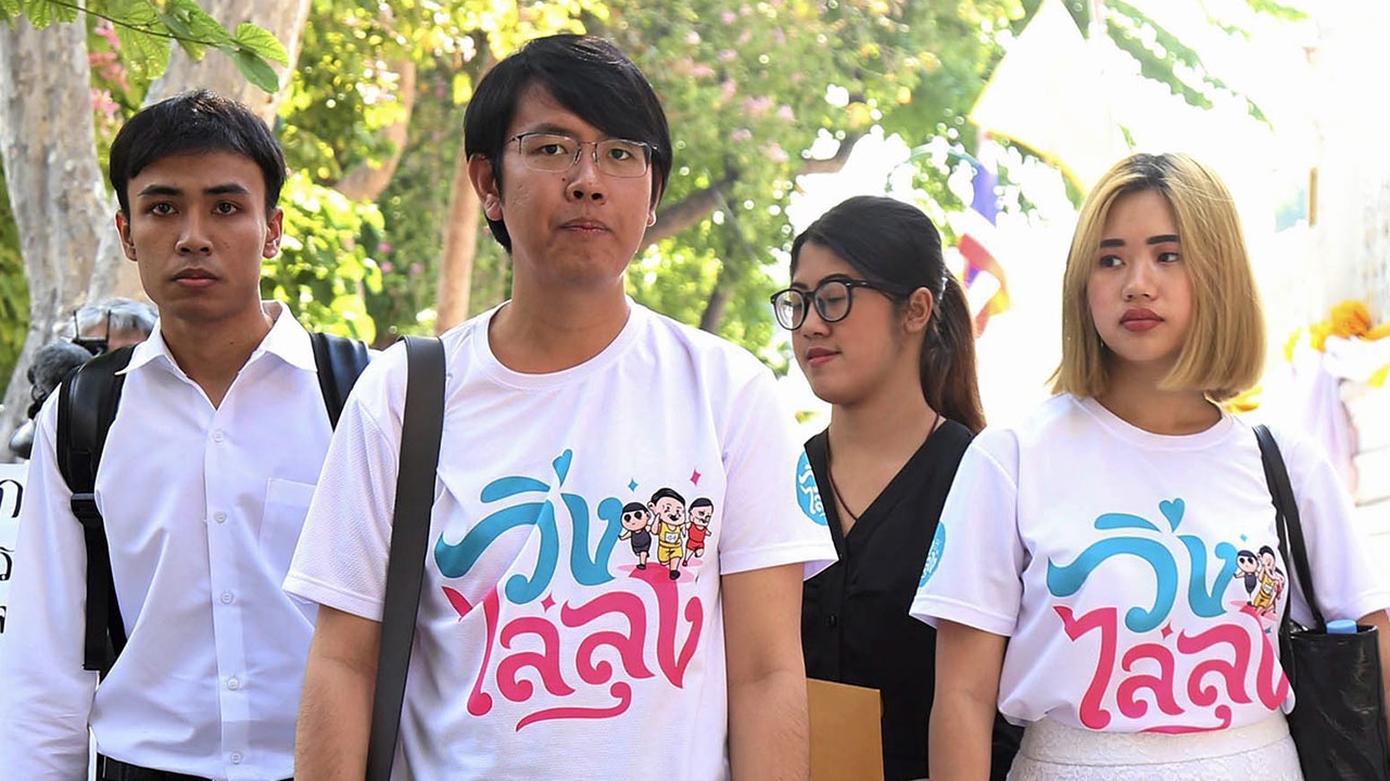เชิญนายกรัฐมนตรีร่วม งานวิ่ง-ไล่ลุง หมอเหรียญร่วมงานเดิน บิ๊กป้อมนอน