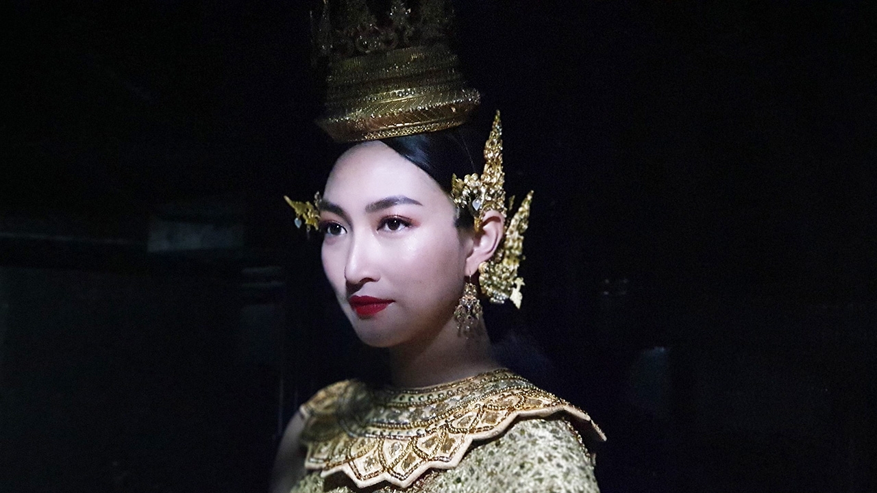 นางเอกเบอร์ 1 แพนเค้ก สวยทิ่มใจในชุดไทย  