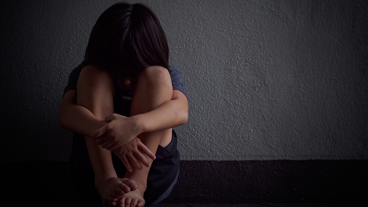 แม่ตกใจ อ้างลูกสาวออทิสติกถูกเพื่อนบ้านลวนลาม ขู่จะไม่มาเล่นด้วย