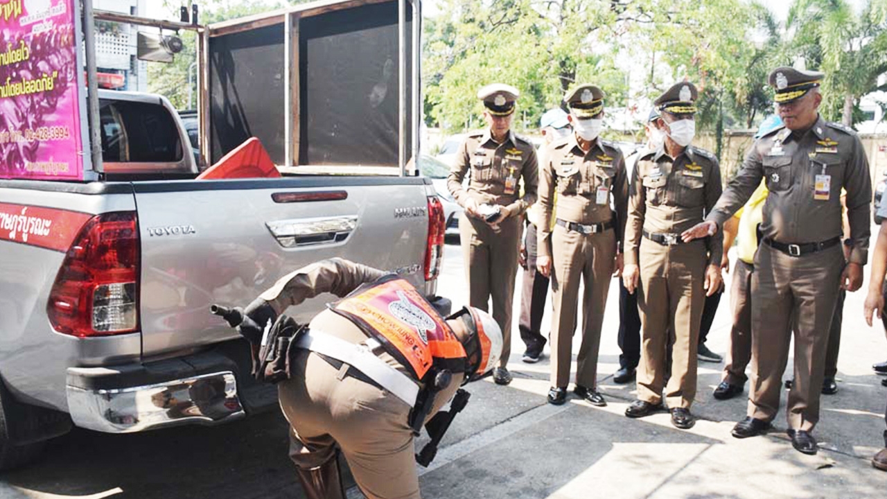 บช.น.นำร่องตรวจมลพิษเรือโดยสารเจ้าพระยา และพาหนะตำรวจลด PM 2.5