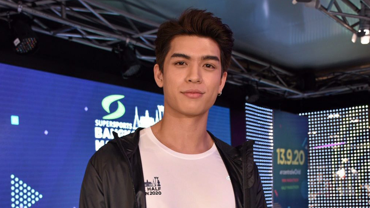 “จอส” ไม่ทันตั้งตัวความดังจู่โจม รับยังตื่นเต้นเจอสาวกรี๊ดจนขาสั่น