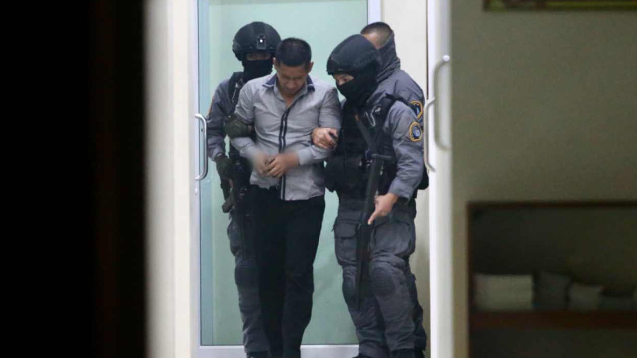 เผย ผอ.กอล์ฟ ติดหนี้สหกรณ์ฯ 1.7 ล้าน ก่อนเป็นผู้บริหาร อาจกู้นอกระบบด้วย 