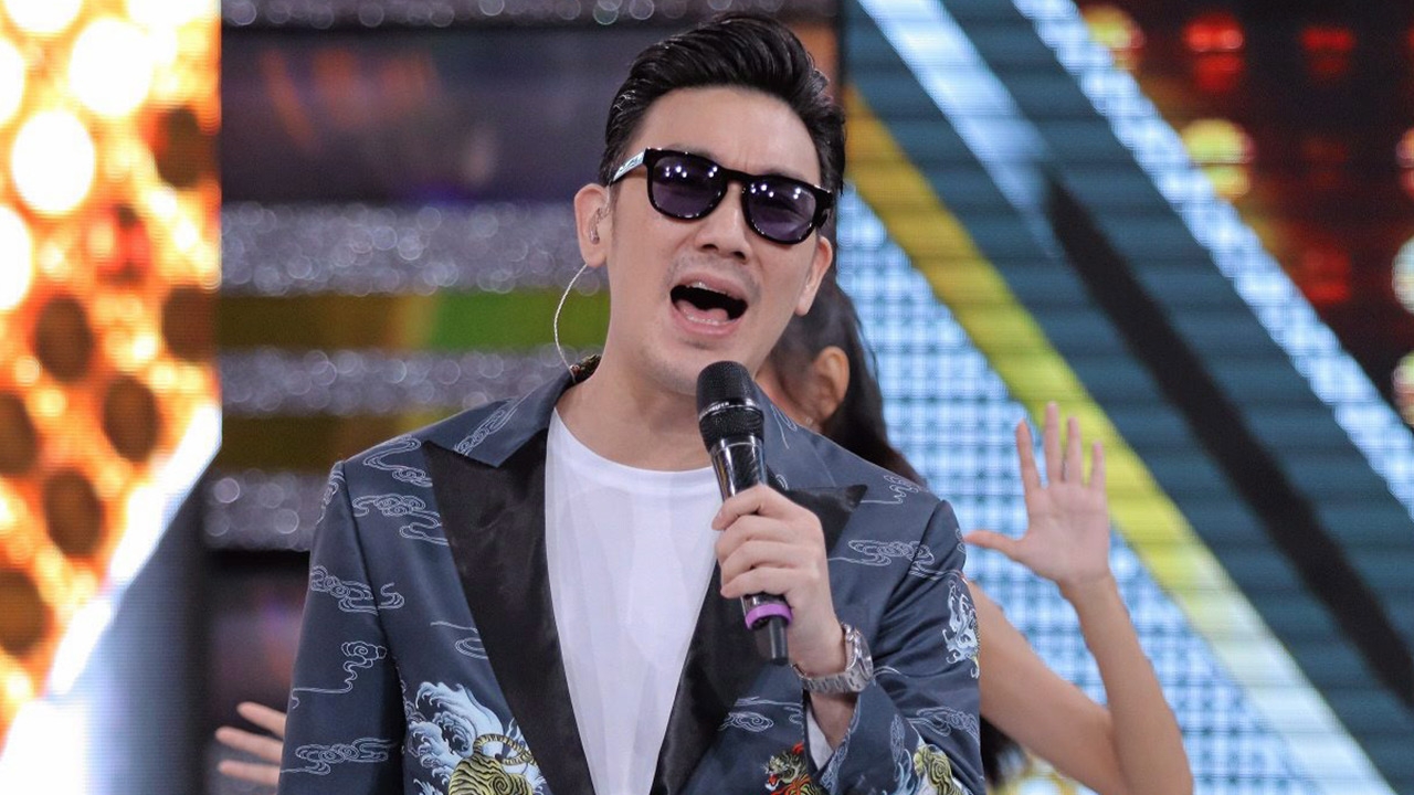 เจ้าพ่อดิสโก้ “บุรินทร์–สุนทร” ชวนคนวัยเก๋าขยับร่าง