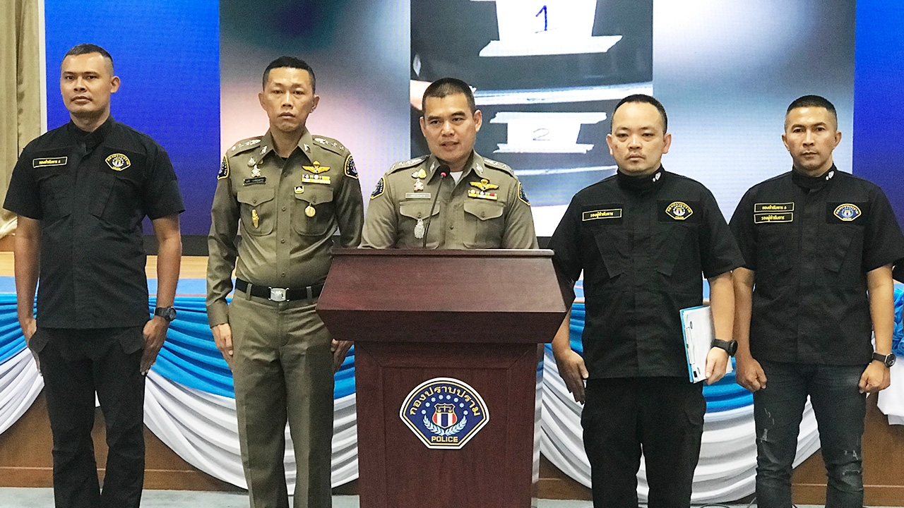 ป.รวบ 18 มงกุฎ อ้างเป็น 'บิ๊กแดง' ตุ๋นเงินคุณปู่ 239 ล้าน