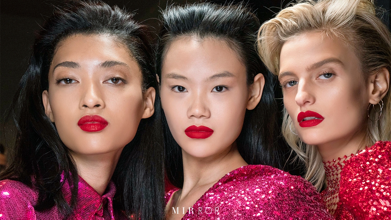 8 "ลิปสติกสีแดง" เฮงรับ "ตรุษจีน"