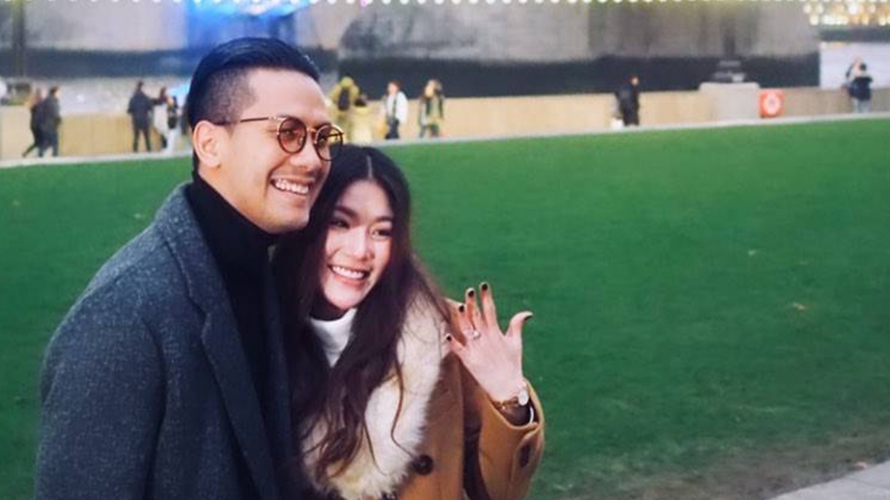 เป้ วงมายด์ คุกเข่าขอ กร แฟนสาวนอกวงการแต่งงาน เพื่อนๆ ร่วมยินดี (คลิป)