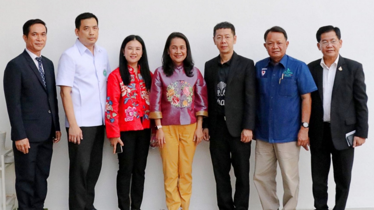 รมช.ศึกษาฯ หนุนกัญชาเพื่อการแพทย์สู่ระบบการศึกษา ต่อยอดวิสาหกิจชุมชน