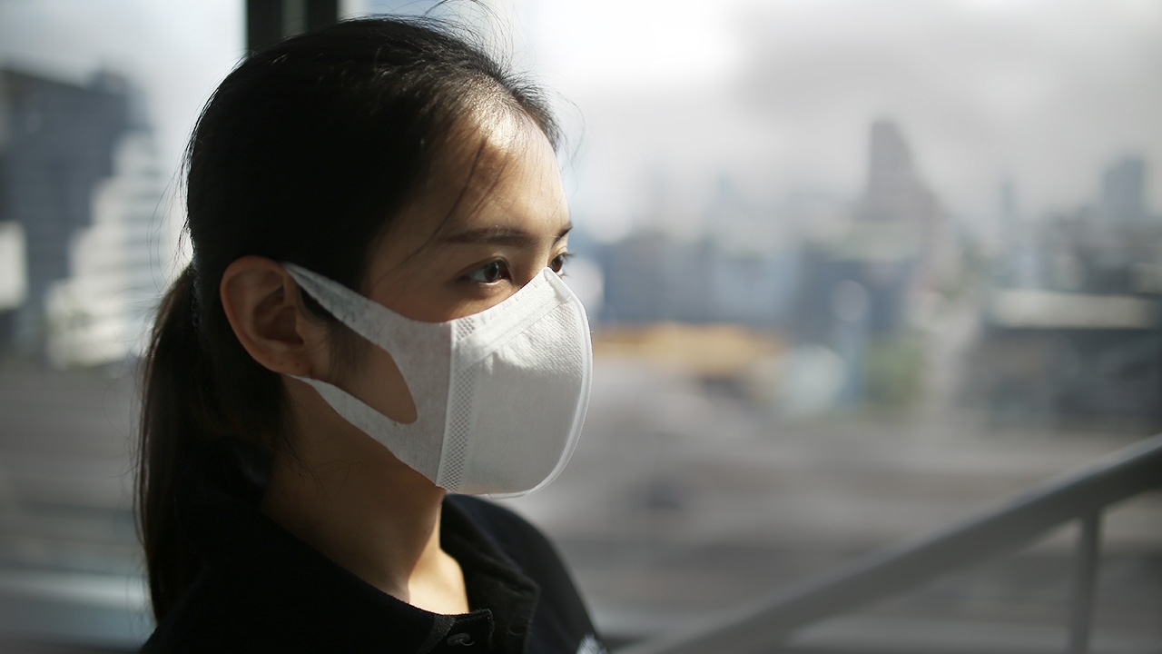 รีวิว "หน้ากากอนามัย" สู้ฝุ่น PM 2.5 แบบไหนใส่สบาย แบบไหนอึดอัด