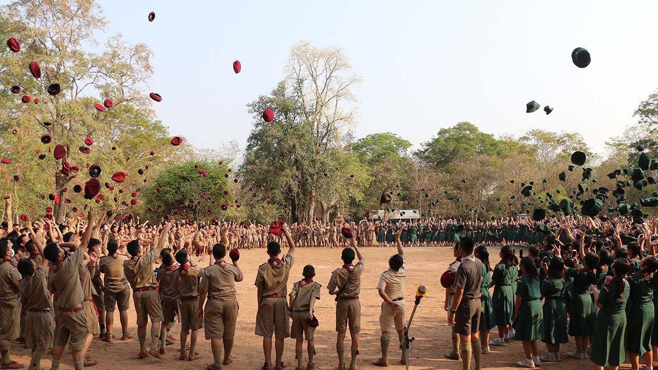 ค่ายลูกเสืออลหม่าน อาหารเป็นพิษ 79 คน เรียกกู้ภัยหามส่ง รพ.กลางดึก