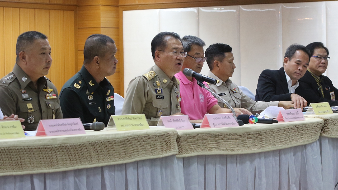 ผู้ว่าฯ นำแถลงสรุปเหตุกราดยิงโคราชตาย 30 ศพ เจ็บ 58 ราย กลับบ้าน 28 คน