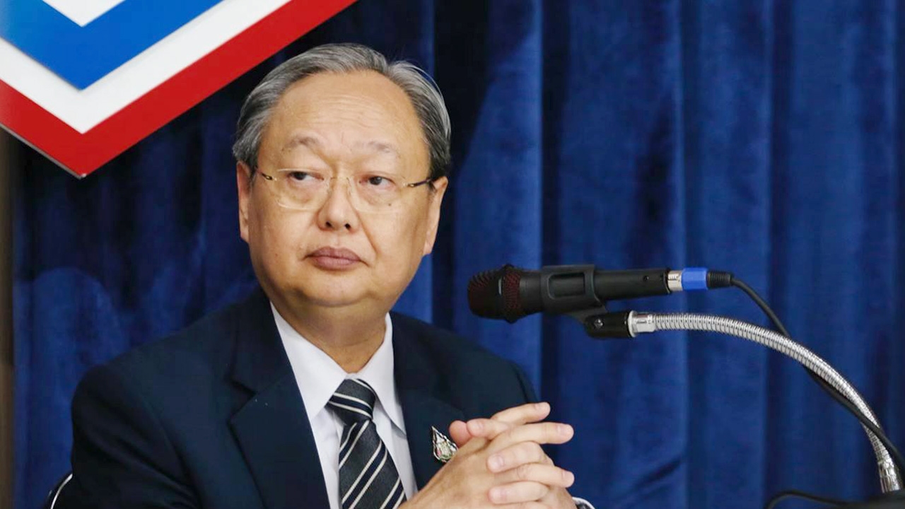 "สนธิรัตน์" สุดปลื้ม ปชป.โดดช่วยศึกซักฟอก โว พรรครัฐบาลยัง "ปึ้ก"  