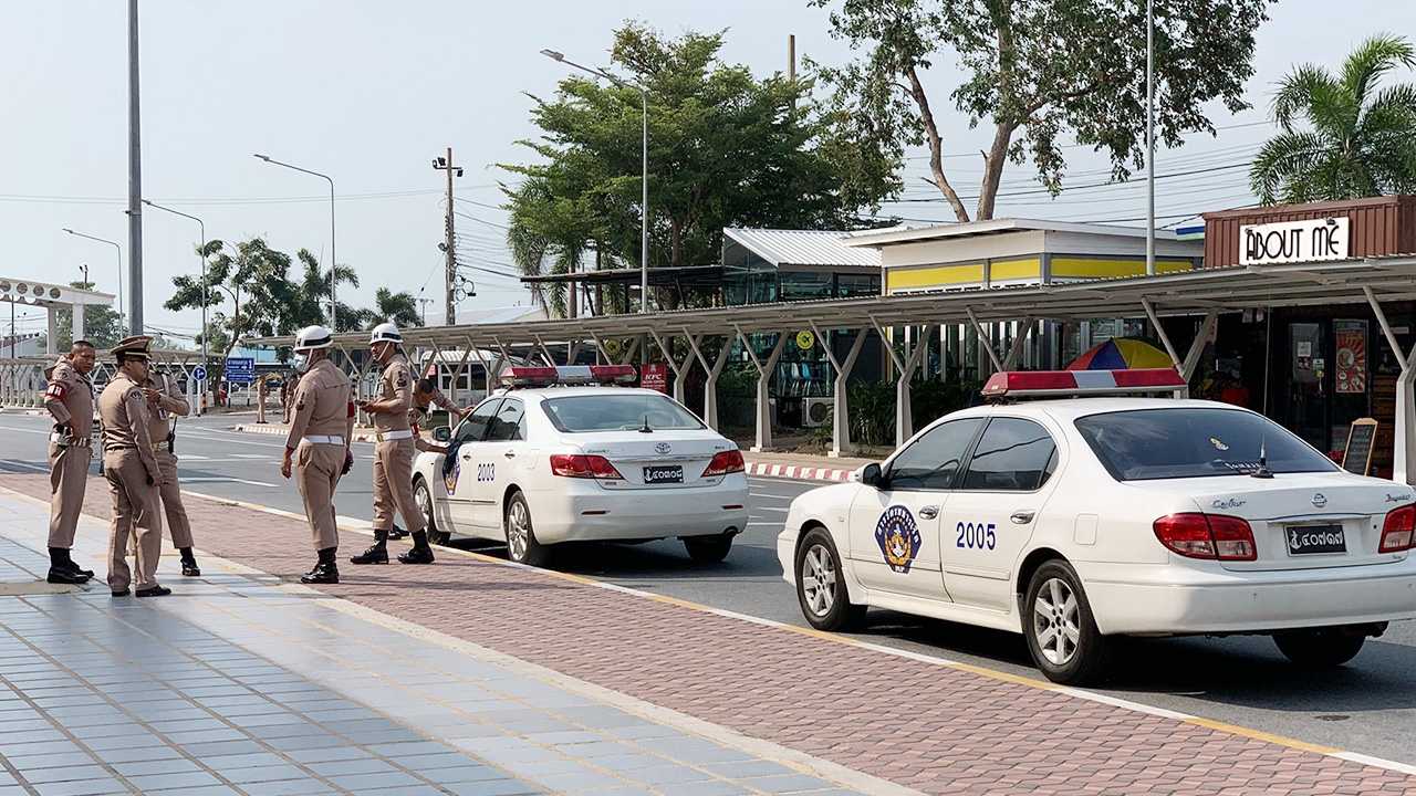 ฐานทัพเรือ ล้อมรั้ว 142 คนไทยกลับจาก 'อู่ฮั่น' สั่งเฝ้าระวัง 24 ชม.