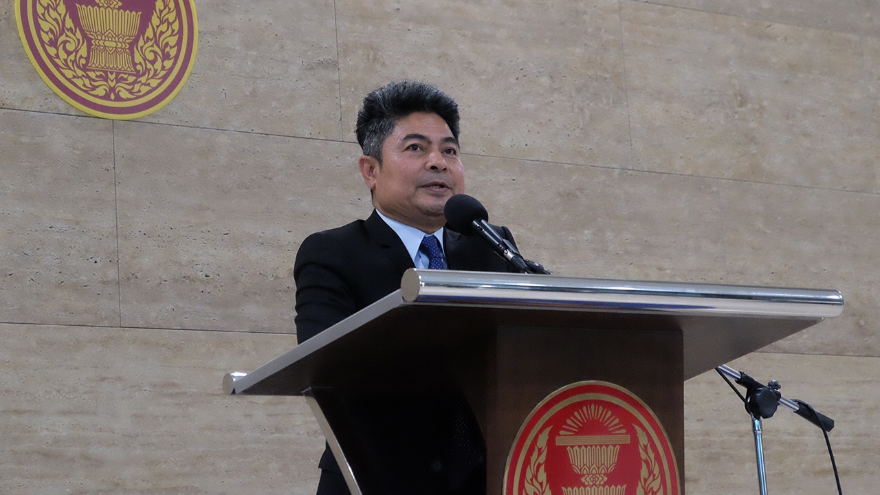 เทพไท ยัน อภิปรายไม่ไว้วางใจ ไม่ใช่องครักษ์พิทักษ์ "ลุงตู่-ลุงป้อม"  