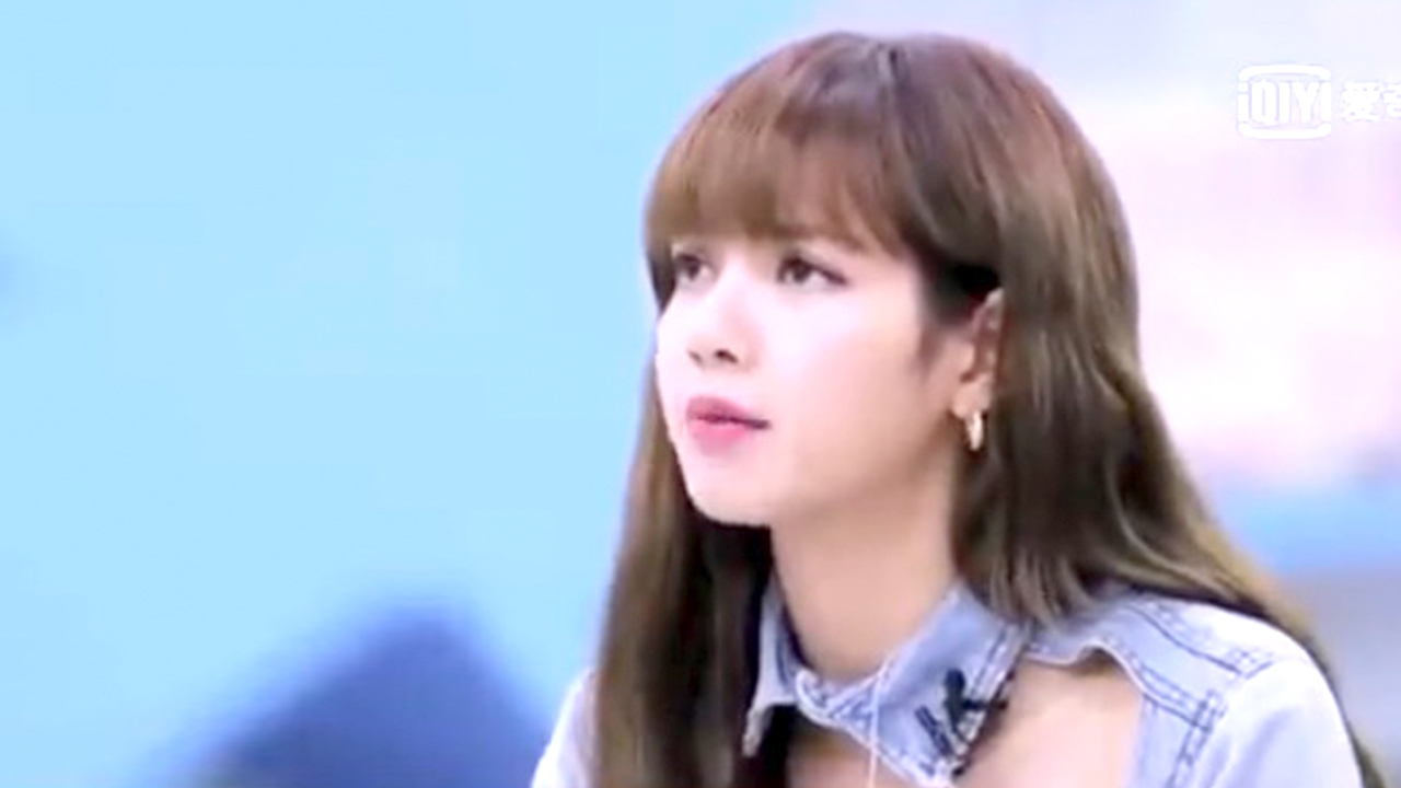 ซ้อมหนักถึงตี 3-4  ลิซ่า แบล็กพิงก์ ครูสอนเต้นสุดเป๊ะ 