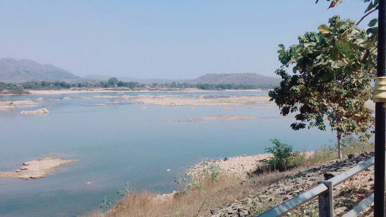 เชียงคาน-ปากชม ประปาไม่พอใช้ ปภ.เลยขอ สูบน้ำโขงเติมลำน้ำชมแหล่งน้ำดิบ 