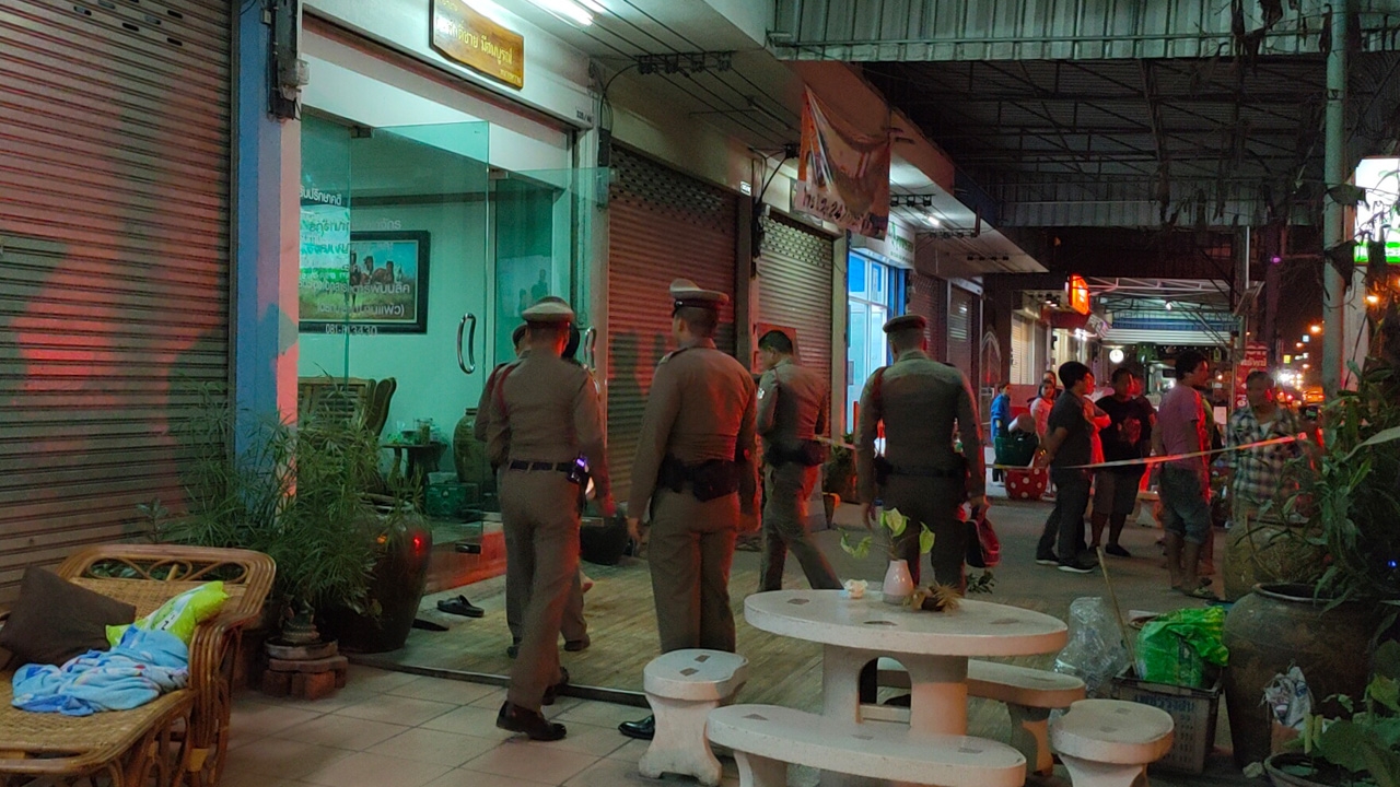 มือปืนโหดบุกยิงอดีตทนายความของ ‘พีท หวยลวงโลก’ ดับคาสำนักงาน