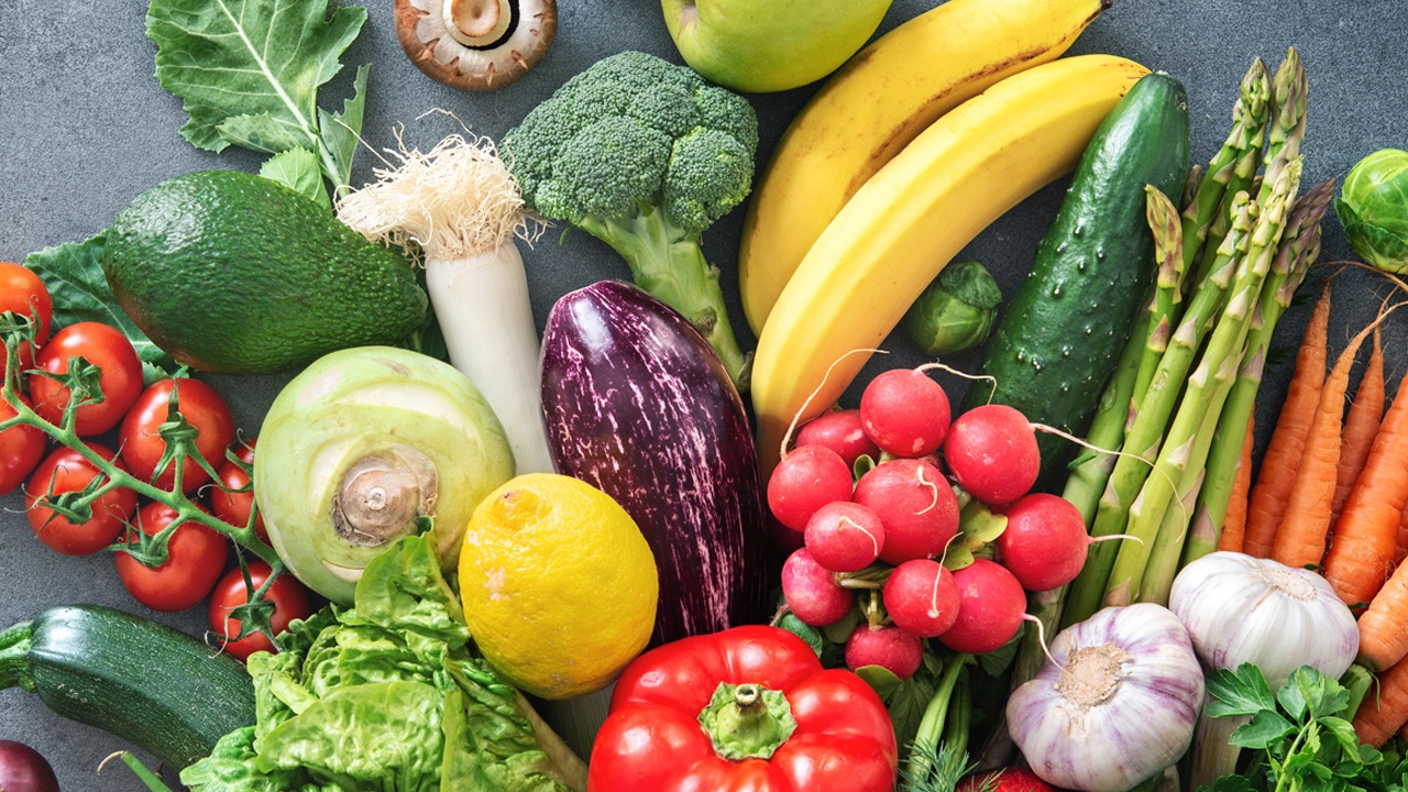 เคล็ดลับห่างไกลมะเร็ง เลือกกินผักผลไม้หลากสี