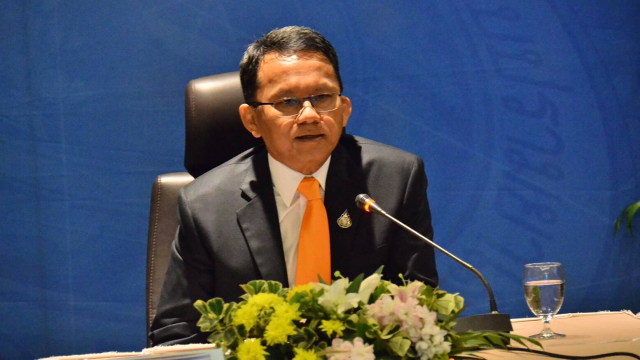 รมว.ยธ. ประชุม ศอ.ปส.ภาคเหนือตอนล่าง สร้างกำแพงชุมชนป้องกันยาเสพติด 