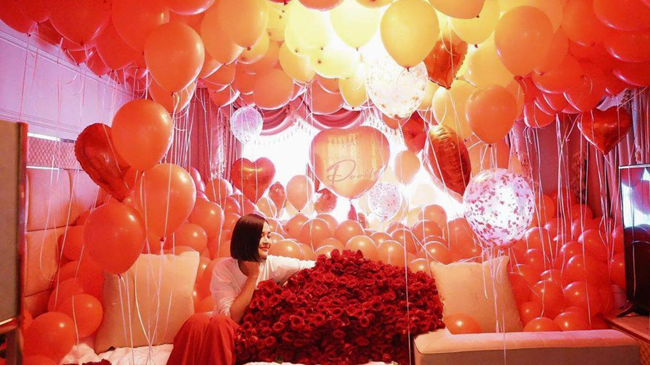 หวานมาก ไมค์ ภัทรเดช จัดเต็มเซอร์ไพรส์ ปุ๊กลุก ฝนทิพย์ รับวาเลนไทน์