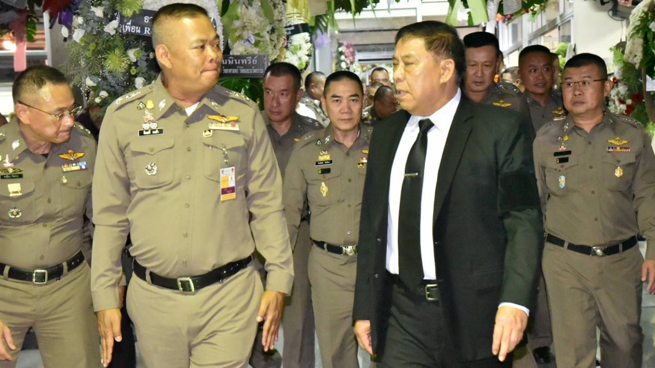 สวดอภิธรรมศพ “พ.ต.ท.เพชรรัตน์ กำจัดภัย” คืนที่ 4 จักรทิพย์เป็นประธาน