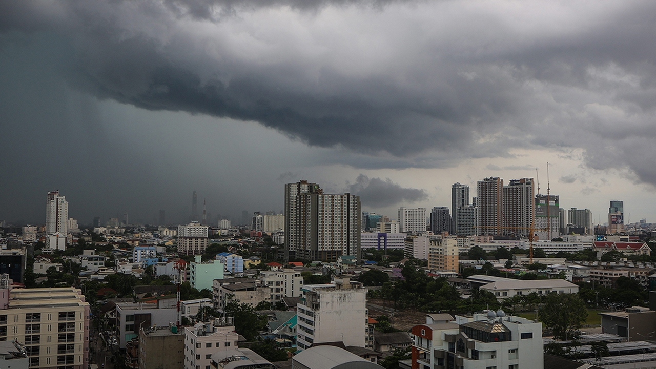 "เหนือ" ยังหนาว ภาคอื่นมีฝนบางพื้นที่ อ่าวไทยคลื่น 1-2 ม. กทม.ฝุ่นลดลง