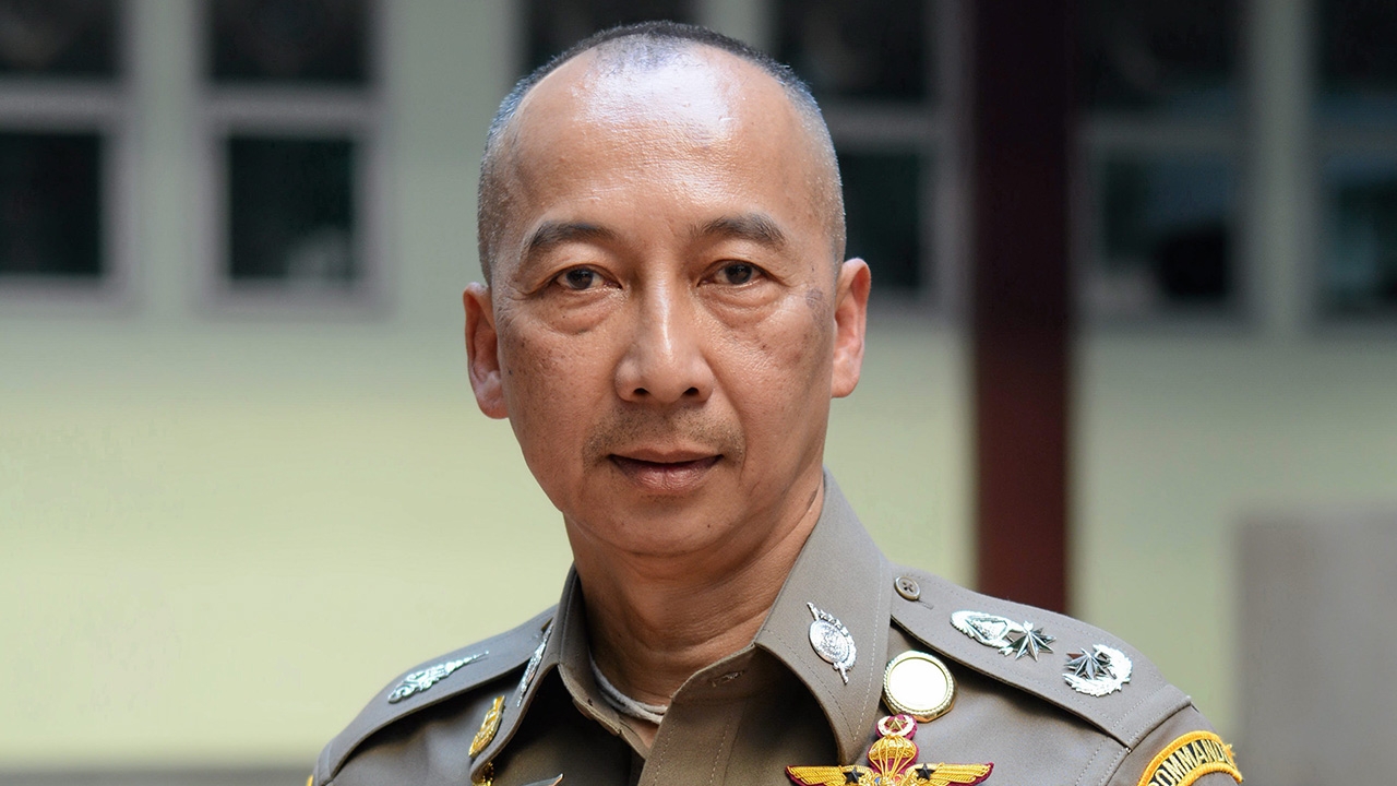 ยำตำรวจ : ต่อศักดิ์ สุขวิมล เปิดฝึกอบรมหน่วยปฏิบัติการพิเศษ ที่ค่ายนเรศวร