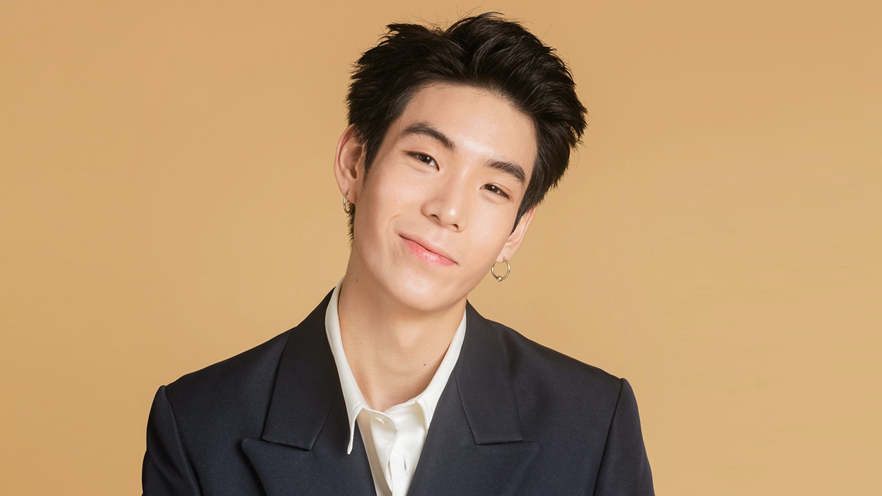 จากหนุ่มตี๋หน้าใหม่ "เจเจ" ก้าวเป็นศิลปินตัวจริง