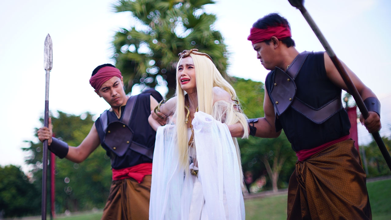 ย้อนรอยความแค้น 500 ปี "วิว" ถูกเผาทั้งเป็นใน "อสรพิษ"