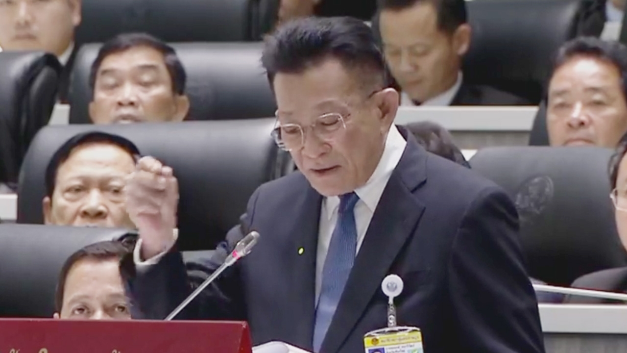 อภิปรายไม่ไว้วางใจ ผู้นำฝ่ายค้าน สับแหลก 5 ข้อ ทุจริต-บริหารศก.ล้มเหลว