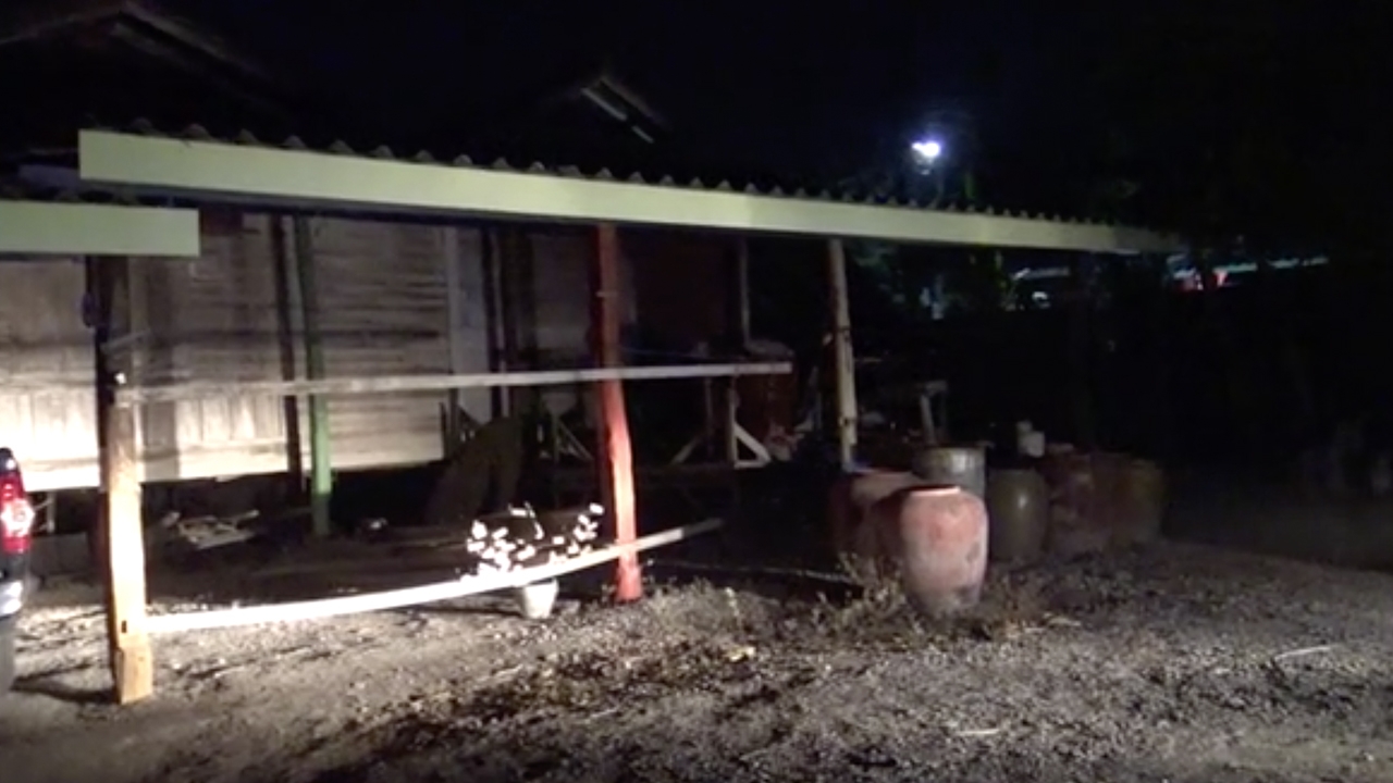 เจ้าของบ้านตัวจริงสุดงง ไม่รู้จัก สองผัวเมียตกงาน เดินเท้ากลับชลบุรี 