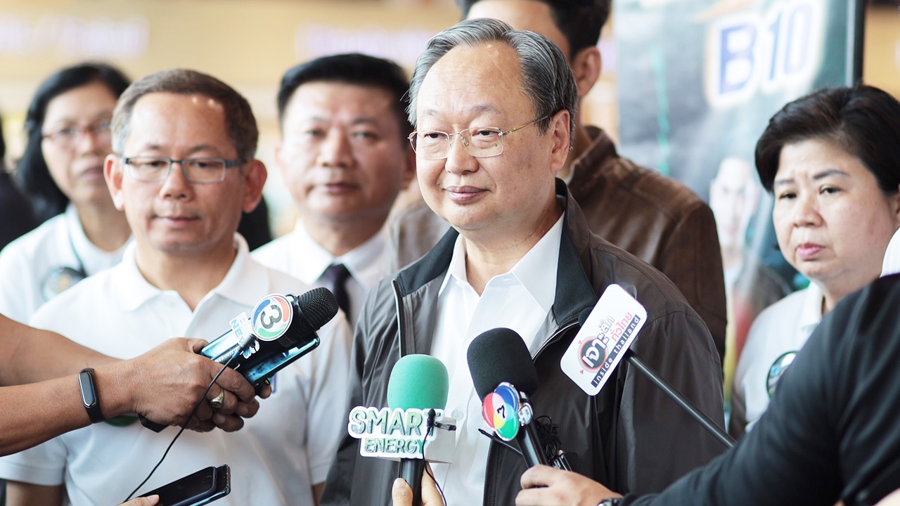 "สนธิรัตน์" เชื่อ รบ.ผ่านฉลุย อภิปรายไม่ไว้วางใจ นัดติวเข้มโค้งสุดท้าย