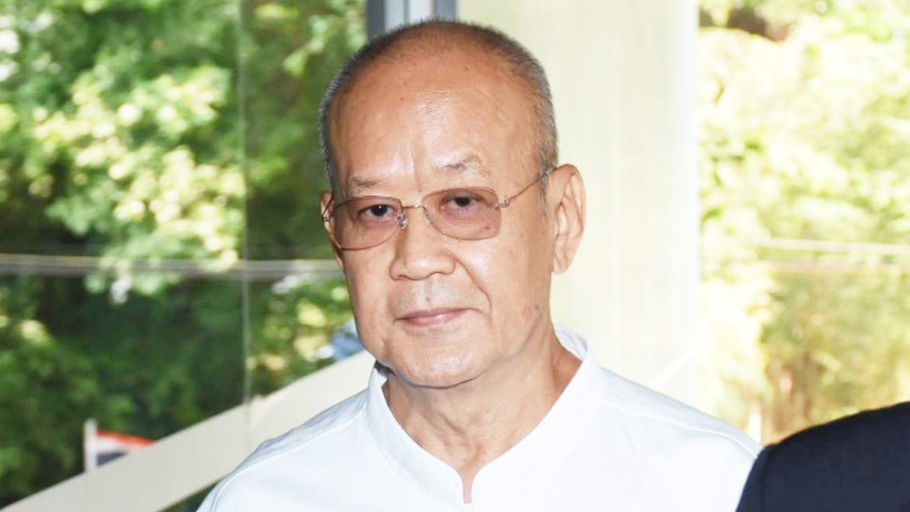 อดีตเจ้าคุณธงชัย ขึ้นศาลลุ้นคดี "เงินทอนวัด" เบียดบัง พศ. 69 ล้าน 