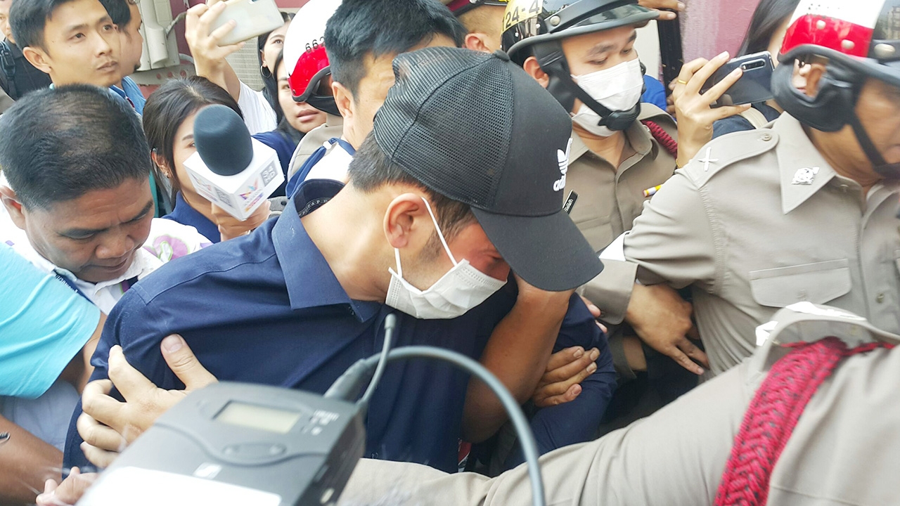 จับผัวเก่าหึงโหด มือยิงสยองกลางห้างเซ็นจูรี่ เจ้าตัวปล่อยโฮ ขอโทษ