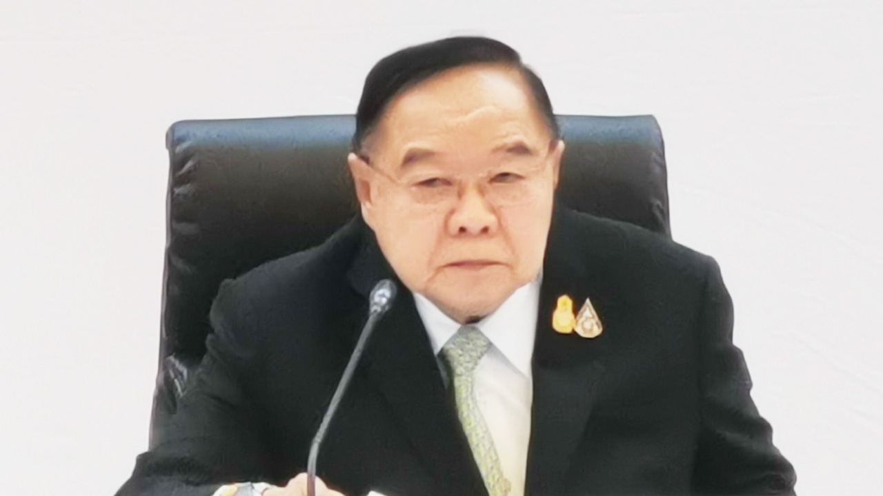“บิ๊กป้อม” ประชุมคณะกรรมการสิ่งแวดล้อม แก้ฝุ่น PM 2.5-ไฟเขียว 4 โครงการ
