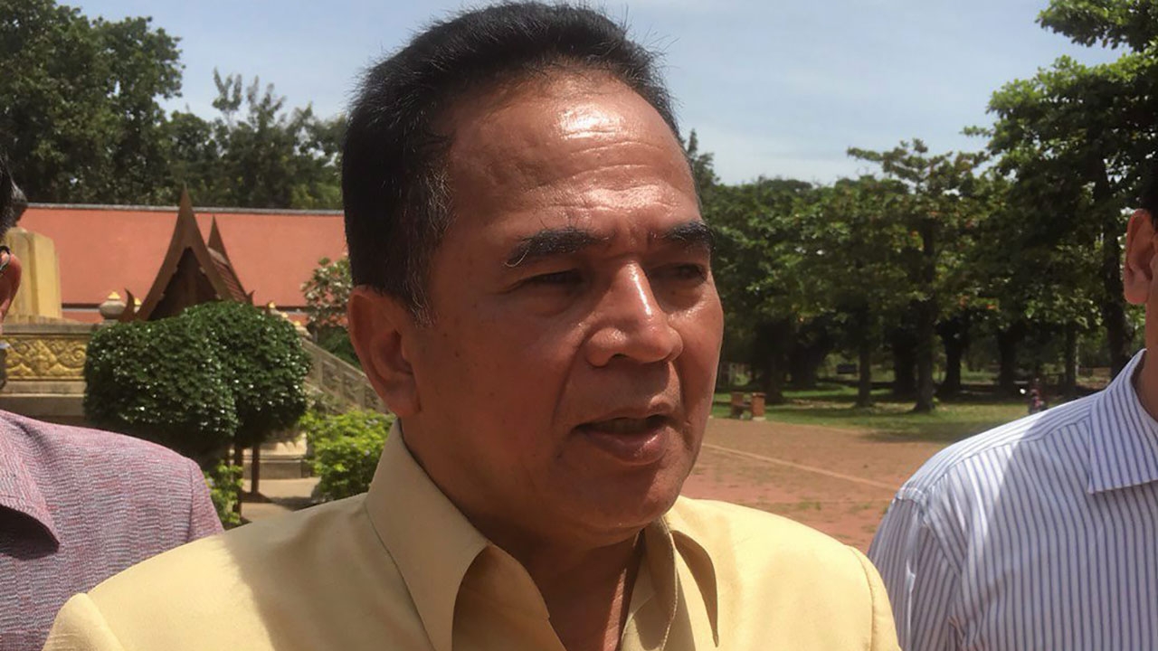 บุคคลในข่าว : อนันต์ ชูโชติ เปิดงานนิทรรศการศิลปะร่วมสมัย “อดีตพระพุทธเจ้า” 
