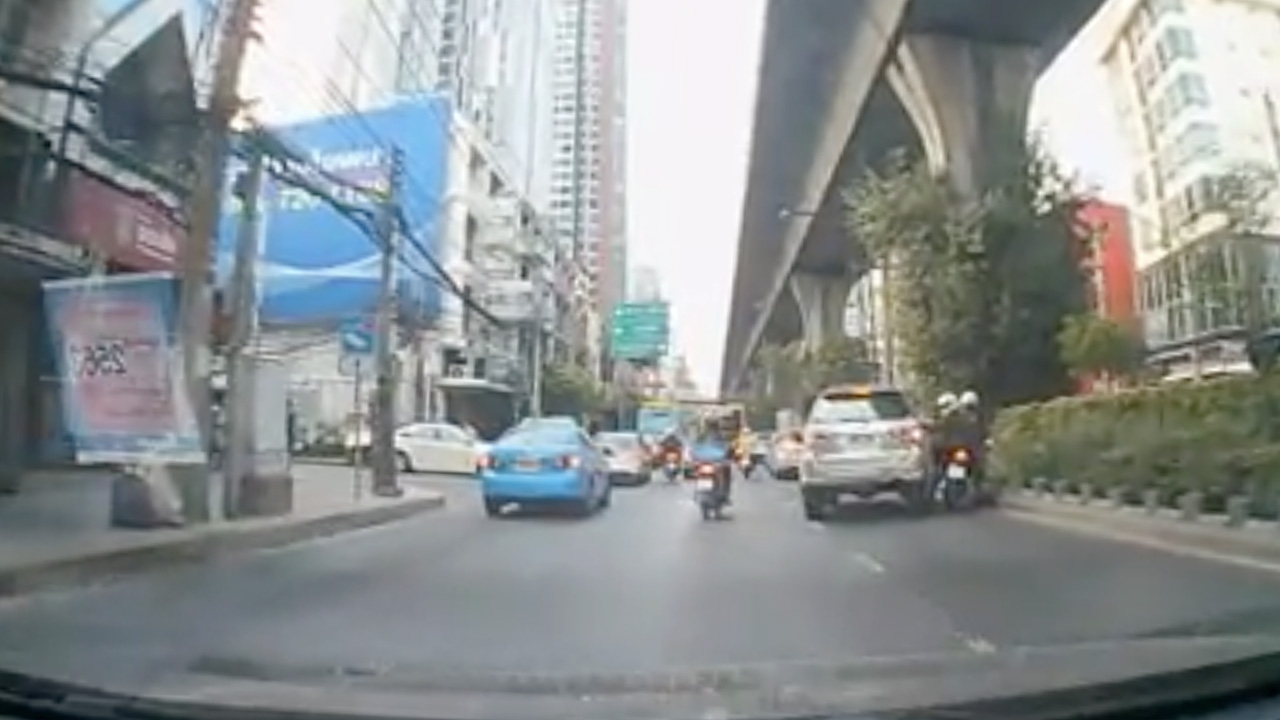 เปิดคลิปอีกมุม เหตุการณ์ก่อนฟอร์จูนเนอร์ขับหนี หลังอดีตทหารยันไม่ผิด 