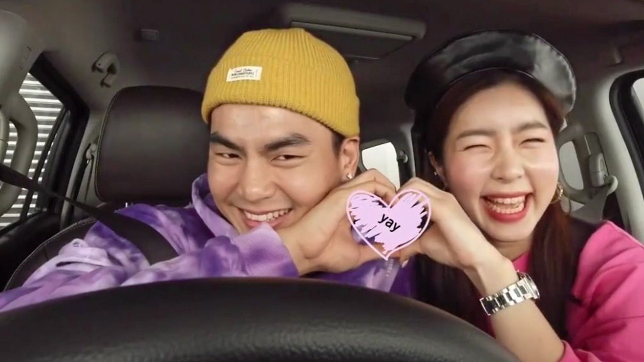 คลื่นรบกวน : "ฮั่น-จียอน" จัดคลิปโชว์สเต็ป "แดนซ์ อิน คาร์" เต้นยั่วหวานเยิ้ม