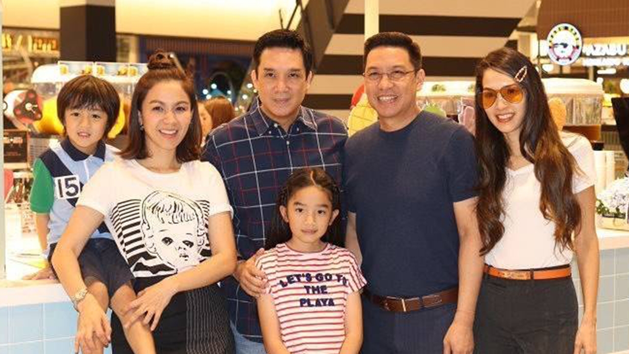 ชมภาพความน่ารัก ครอบครัวปุณณกันต์ นานๆ รวมตัวพร้อมหน้า