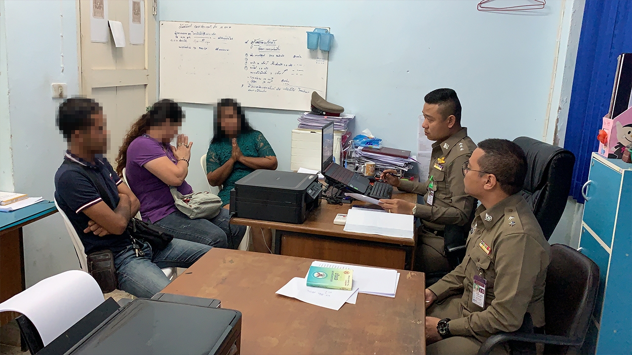 สาวหวาดผวา ไฟแนนซ์ขับเก๋งไล่บี้ดักหน้าดักหลัง เหตุค้างค่างวดรถ 4 หมื่น