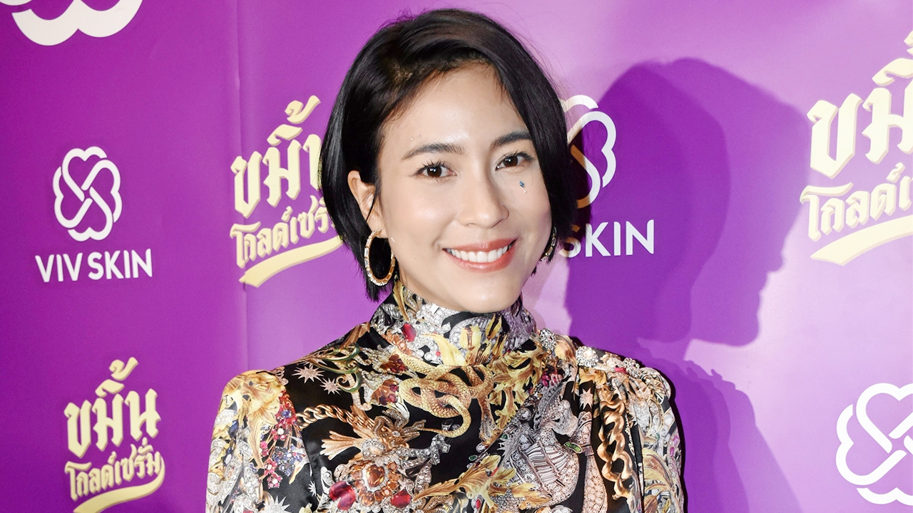 "จุ๋ย" แฮปปี้ "พุฒ" เซอร์ไพรส์ฉลองครบรอบแต่งงาน