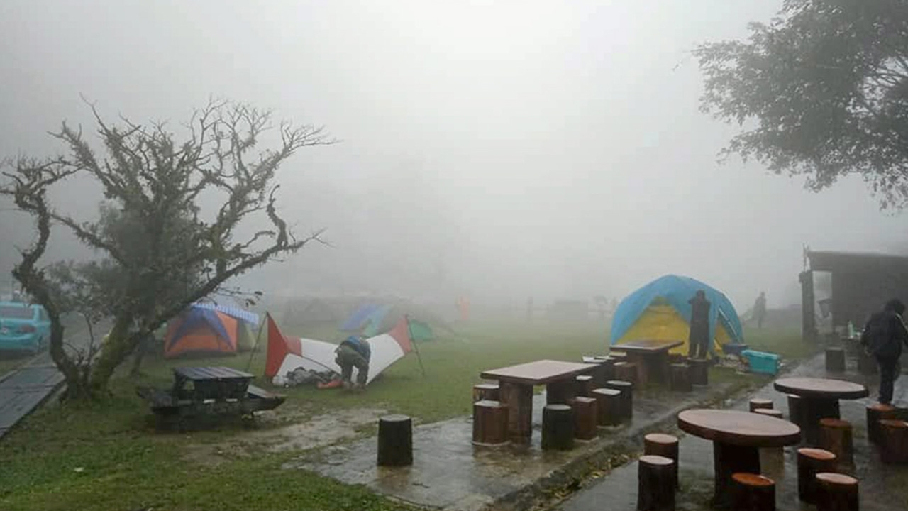 ไทยตอนบนเย็น อุณหภูมิลด 1-3 องศาฯ ใต้ฝนหนักบางแห่ง อ่าวไทยคลื่น 2-3 ม.