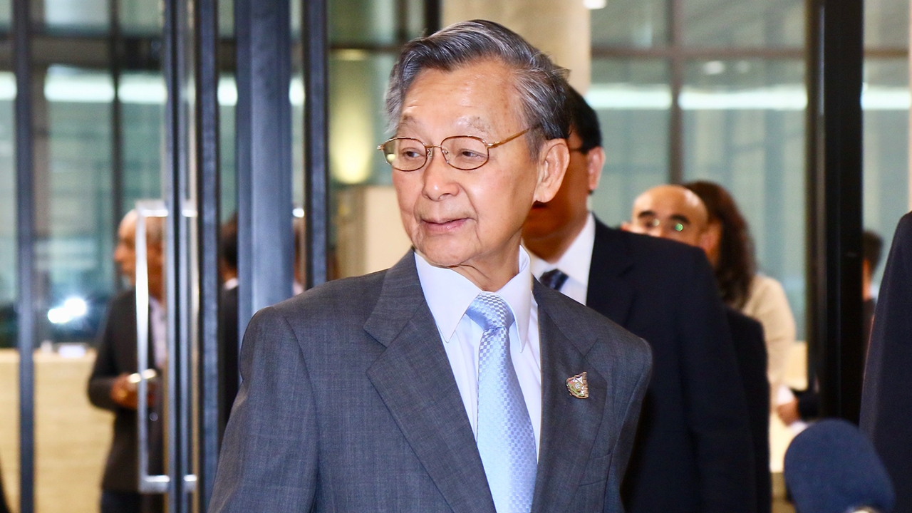 “ชวน” เผยสภาฯ อาจได้ถกญัตติ ม.44 ส่วน ส.ส.ใหม่แทน “ธนาธร” รอตามขั้นตอน